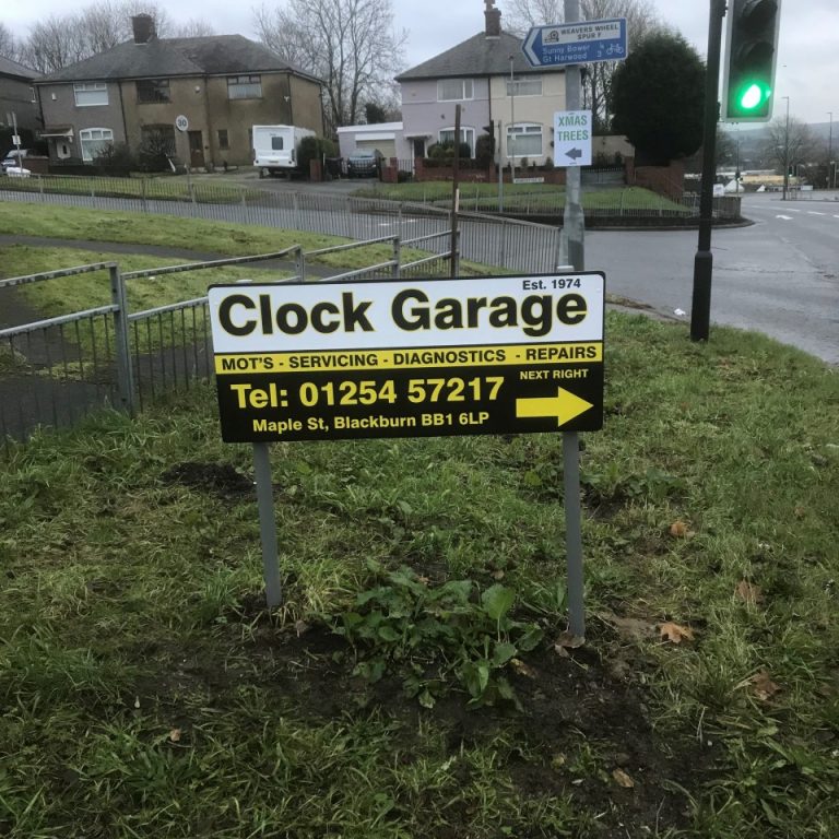 Clock Garage