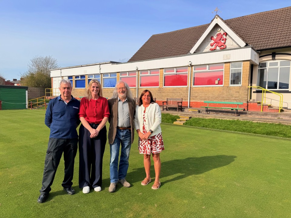 Darwen Community Fund – Two Gates Bowling Club