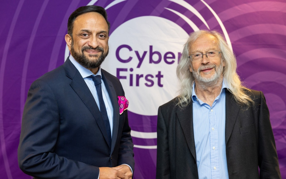 An image of Cllr Riley and Mo Isap of Cyber First