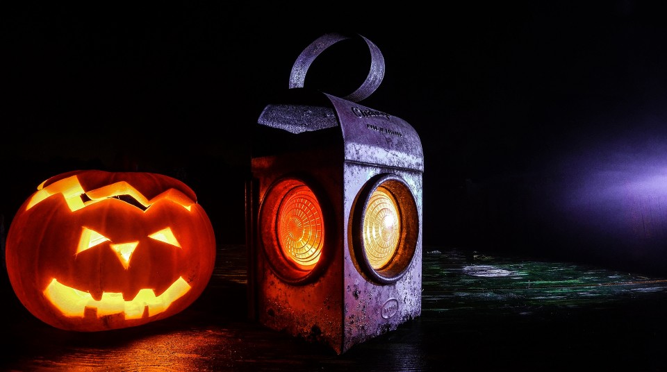 halloween-jack-o-lantern-lamp-3738